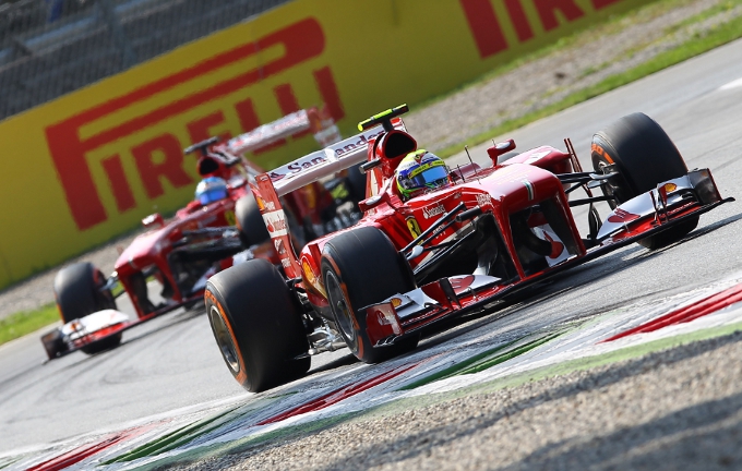 FORMULA UNO – A Monza è noia Vettel! La Ferrari può solo guardare il dominio della Red Bull. Alonso secondo e poi Webber