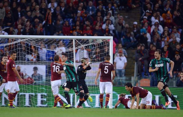 AS ROMA NEWS – Il gol di Berardi al 94esimo gela la Roma. Finisce 1-1 contro il Sassuolo di Di Francesco